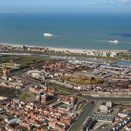 Le Familial Daire Calais Dış mekan fotoğraf